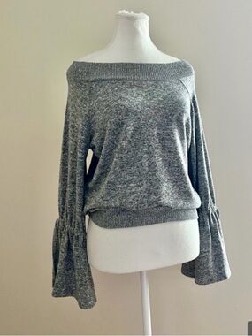 EXPRESS - Off Shoulder Long Sleeve Knit Top with Bell Sleeves